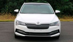 Новая Skoda Superb 2020 расскеречена до премьеры